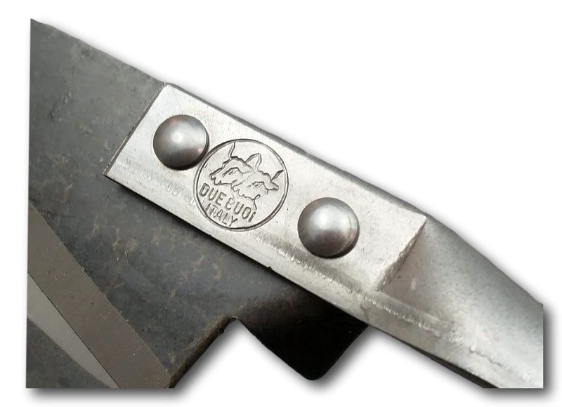 Due Buoi Sheep Shears, Silver, 12 1/2"1/8 Blade Length - 5"1/8 Bypass BLADE, Classic Style, Carbon Steel, Leather Handle, Ambidextrous, Garden Scissors - Image 2